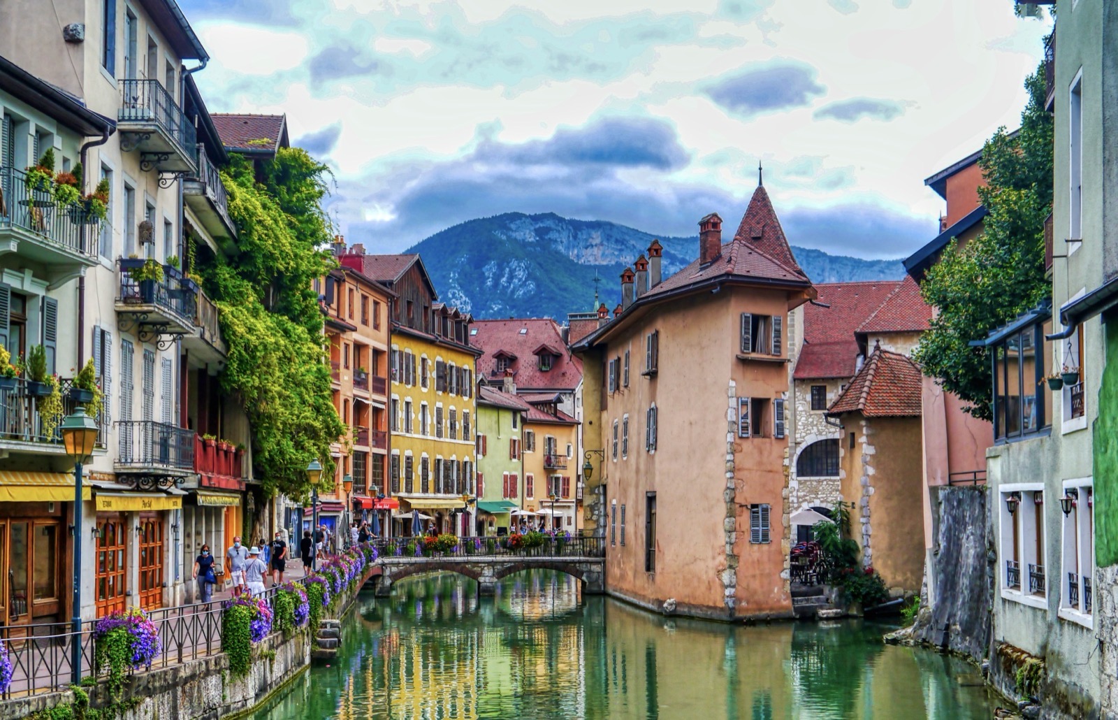 Palais de l'Ile, the stone island prison on the canal in Annecy